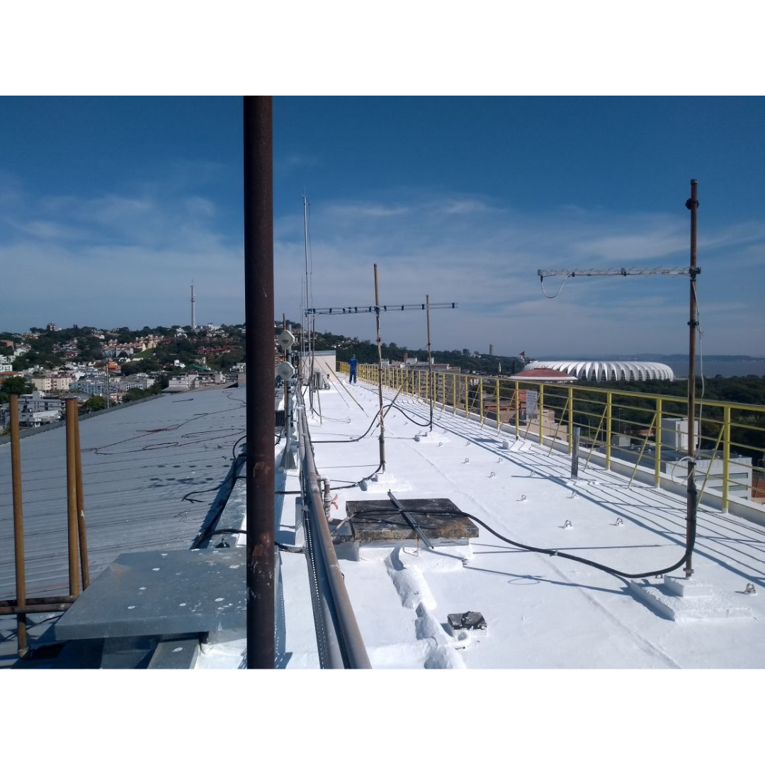 Impermeabilizacao flexivel em terraço de hospital em Porto AlegreRS (1)